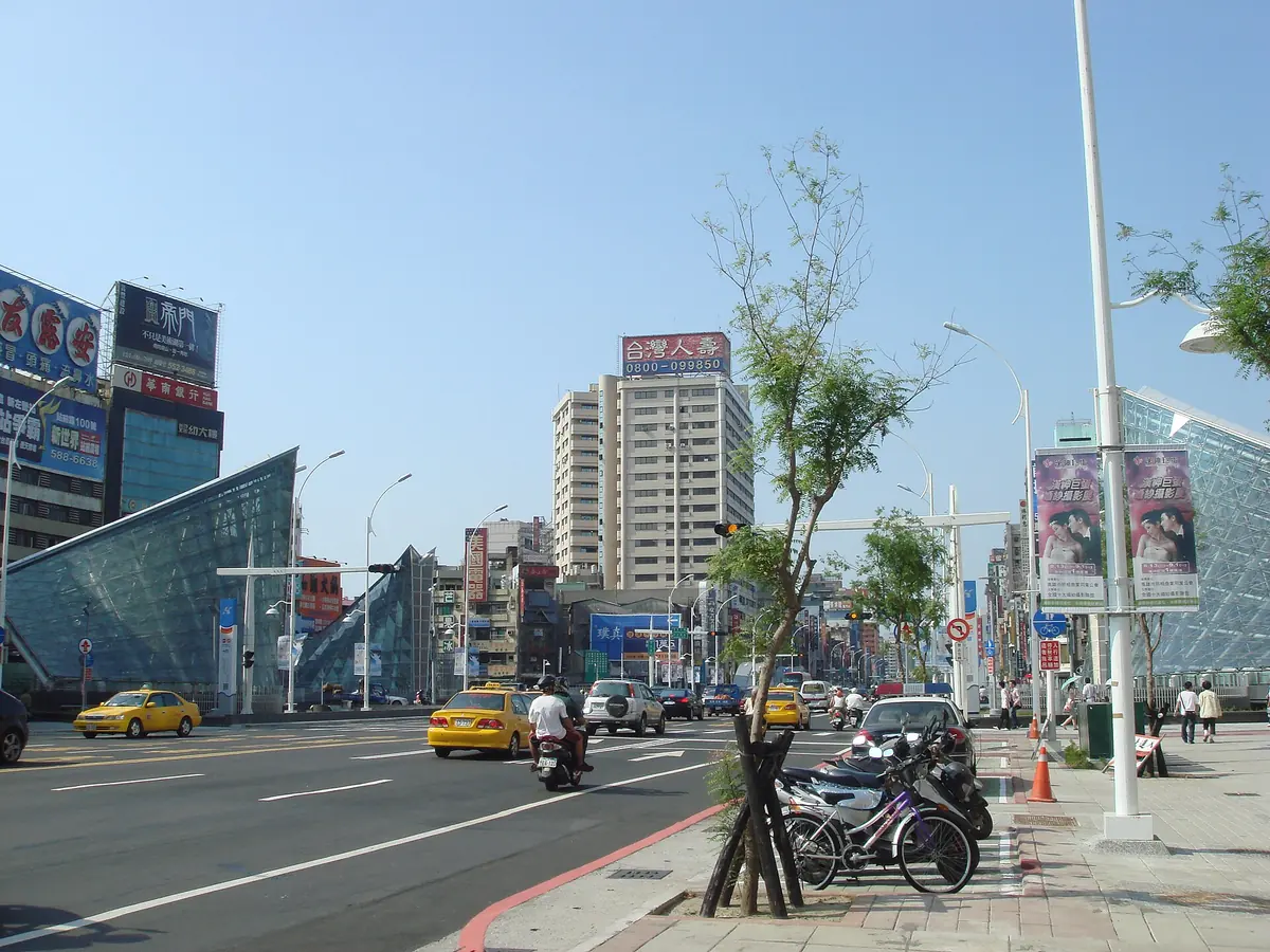 가오슝 MRT 메이리다오역 내부